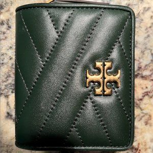 NWOT Tory Burch Kira Bi-Fold Wallet, Green